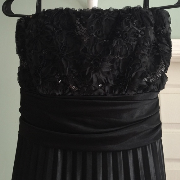 PRICE DROP🎀GOWN