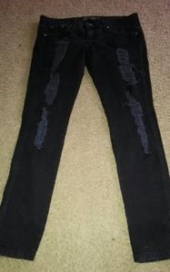 Black distressed Skinny Jeans