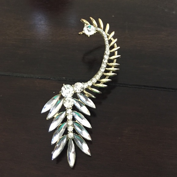 Earring cuff