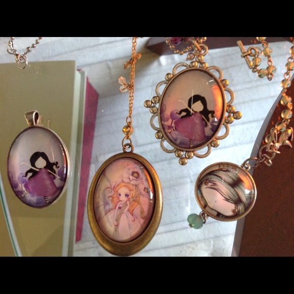 Remaining poppet type girlies - Picture 3 of 3