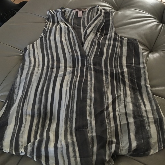 Forever 21 grey & cream blouse M