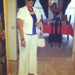 Meet your Posher, Carla