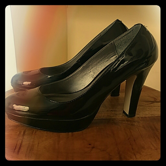 G by Guess black shoes