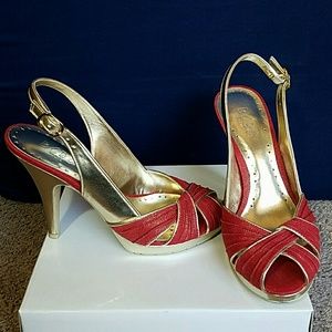 BCBGENERATION HEEL