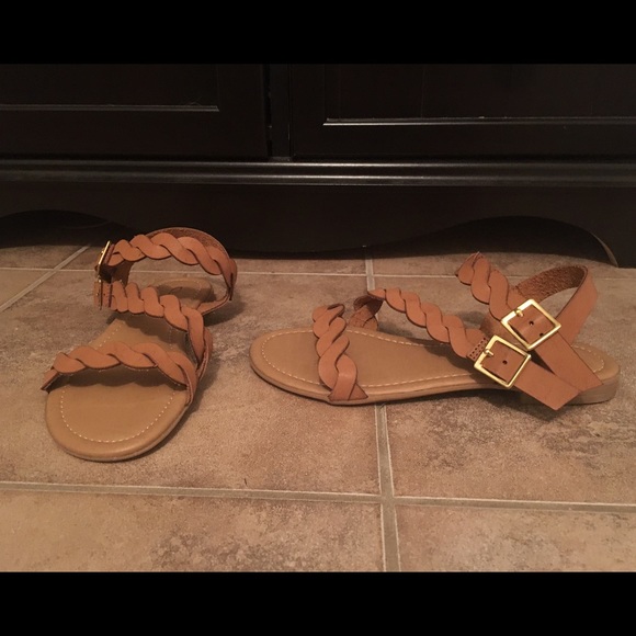 Braided sandals - Picture 1 of 1