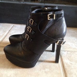 BCBGeneration black welsh ankle boots size 9.5