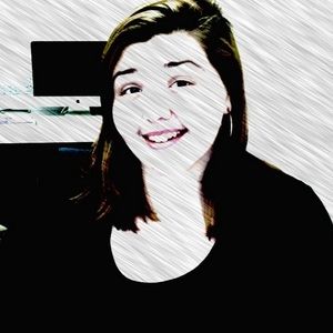 Meet your Posher, Romy