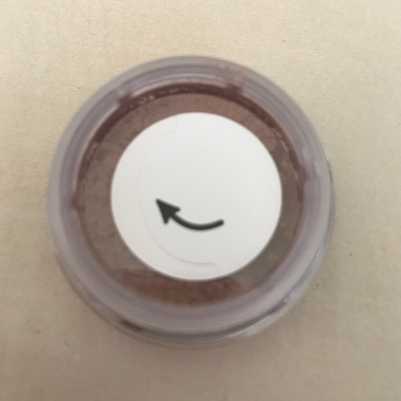 Bare minerals eyeshadow still sealed - Picture 3 of 3
