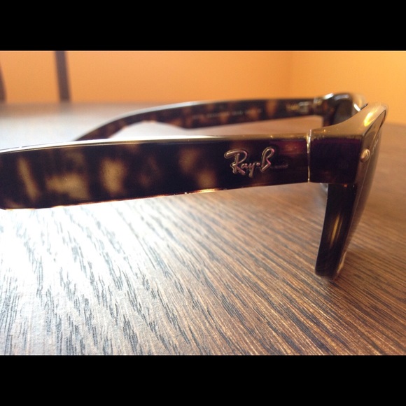 The new style Ray Ban Wayfarer - Picture 4 of 4