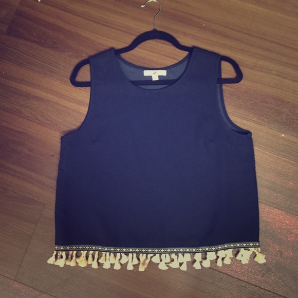 Tank top - Picture 1 of 1