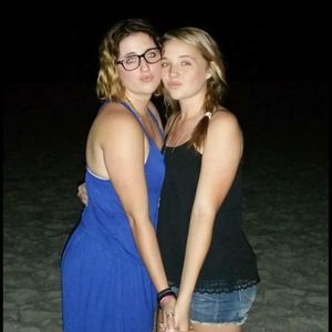 Meet your Posher, Abigail