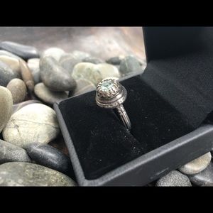 Aquamarine stone ring set in silver