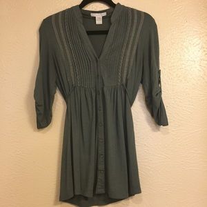 Quarter sleeve long shirt