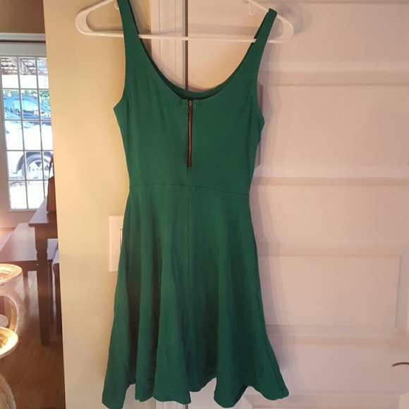 Green express skater dress - Picture 2 of 2