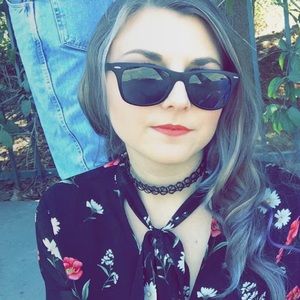 Meet your Posher, Czara