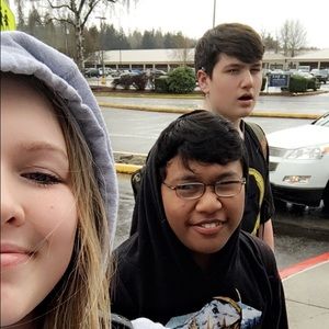 Meet your Posher, Zoe