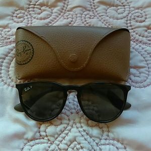 Woman's Rayban Sunglasses