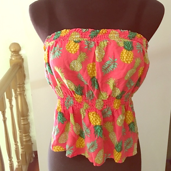 PEACH PINK PINEAPPLE PRINT CROP TOP