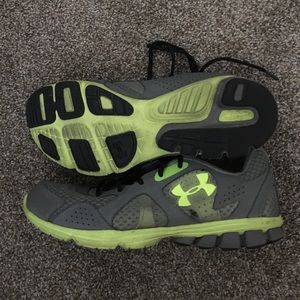 Under armour size 9
