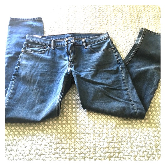 Light wash Levi's 511 NWOT