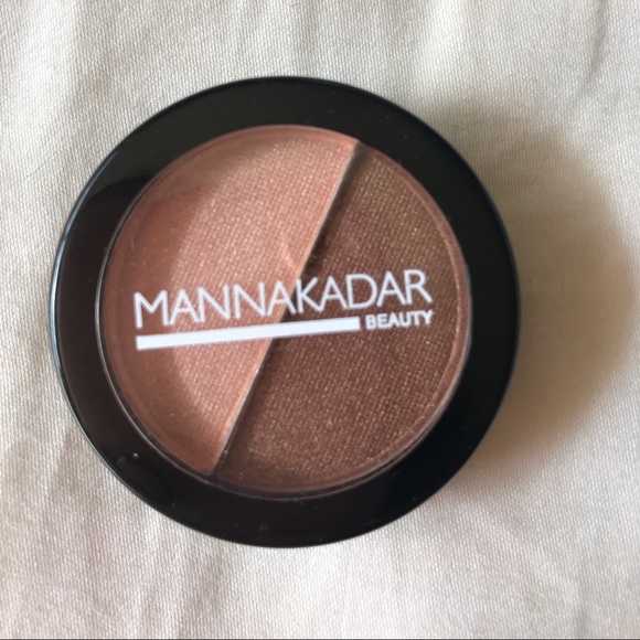 Manna Kadar - Picture 1 of 2