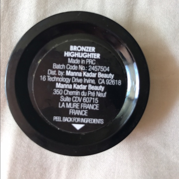 Manna Kadar - Picture 2 of 2