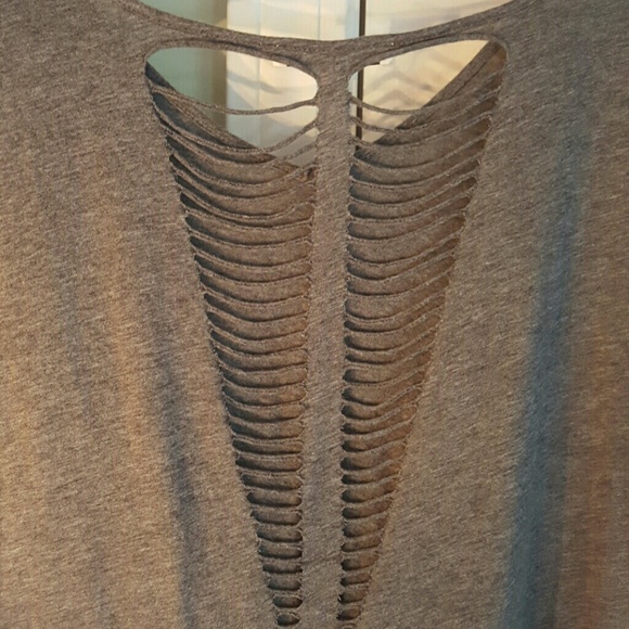 Ribbed open back short sleeve top - Picture 3 of 4
