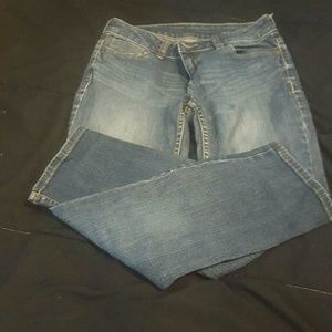 Vera Wang Jean Capris