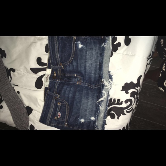 Hollister Skirt