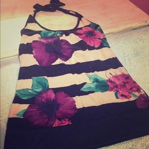 Rue 21 halter top size medium