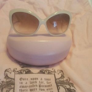 Juicy Couture champange cat eye sunglasses