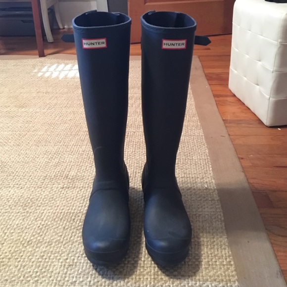 Hunter rain boots (wide calf)