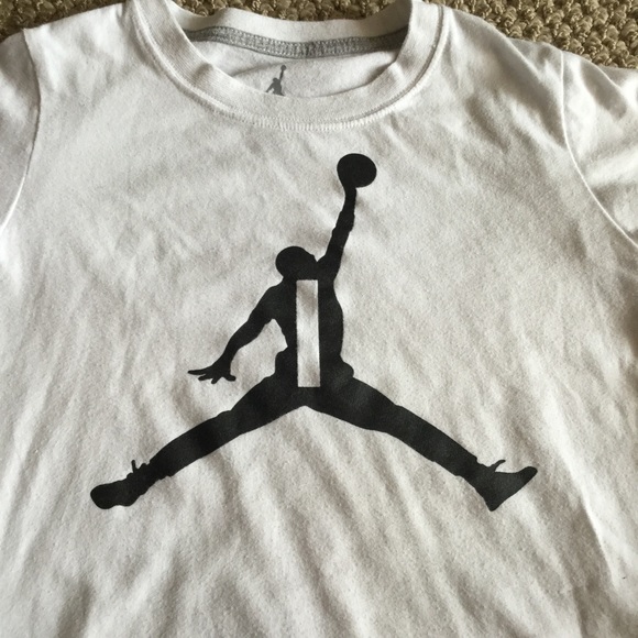Boys Nike Jordan Tee Size 7