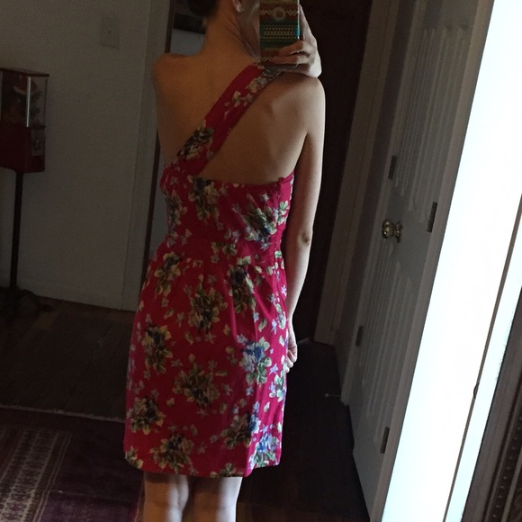 Floral One-Shoulder Dress - Picture 3 of 4