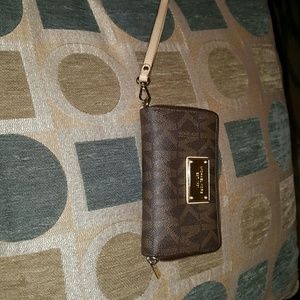 Michael kors wristlet/wallet   ***SUNDAY SALE***