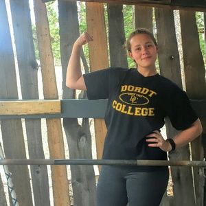 Meet your Posher, Jenn