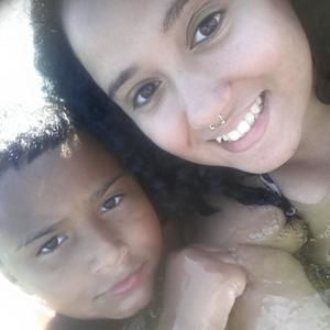 Meet your Posher, Monica