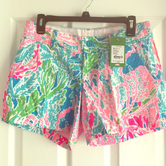 Lilly Pulitzer Callahan shorts size 2