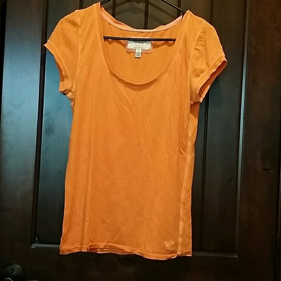 Orange American eagle T-shirt