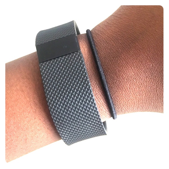 FITBIT CHARGE HR WIRELESS ACTIVITY TRACKER
