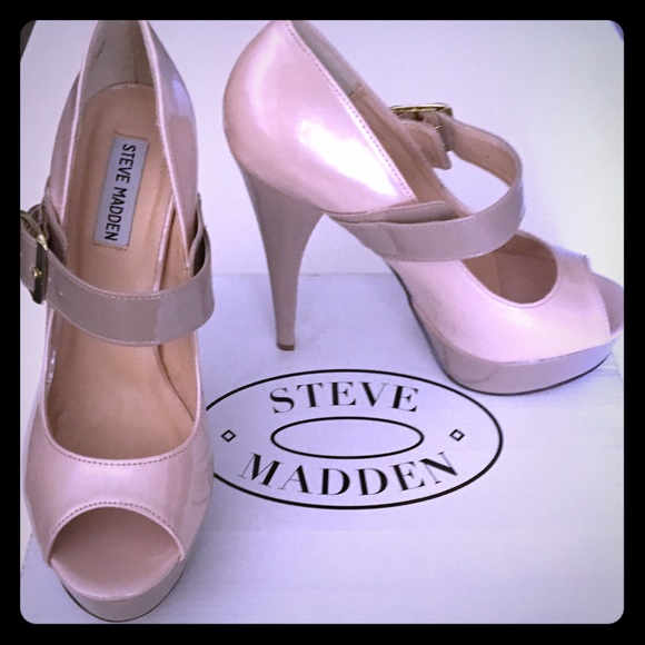 Blush Nude Patent Platforms - Picture 1 of 4