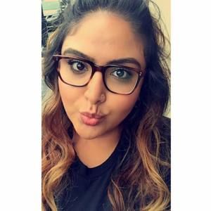 Meet your Posher, Bee