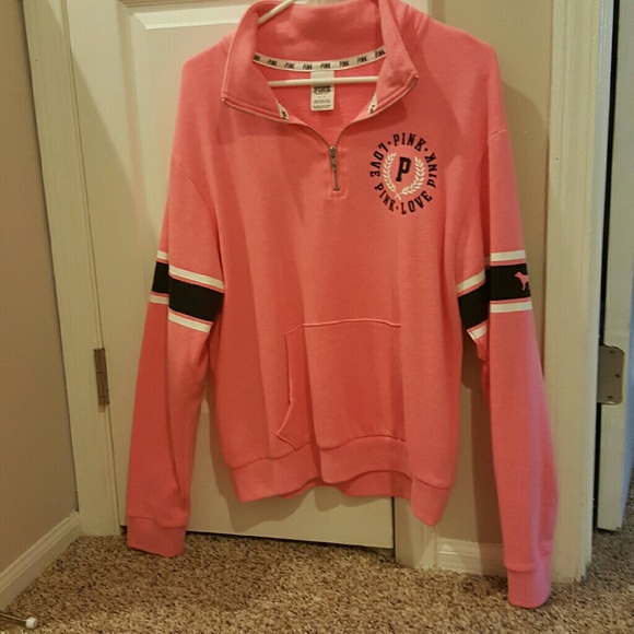 VS PINK Half Zip Pullover