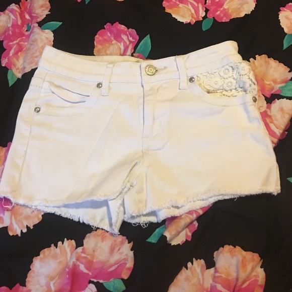 OBO white shorts