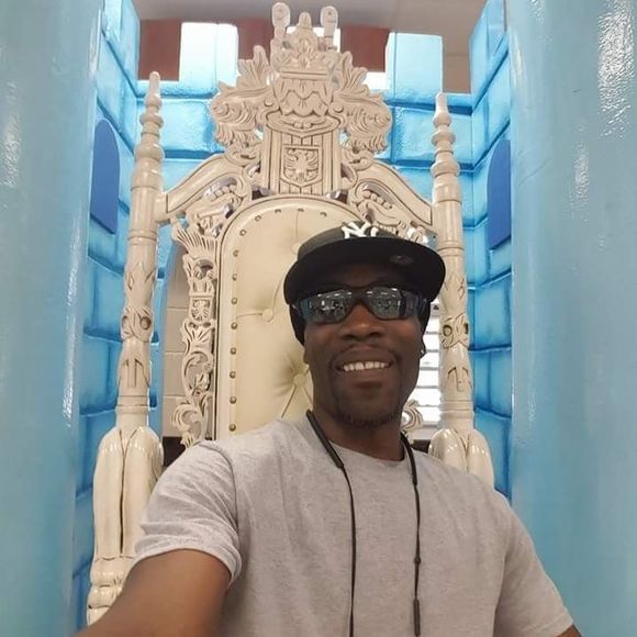 Meet your Posher, Michael - Picture 1 of 1