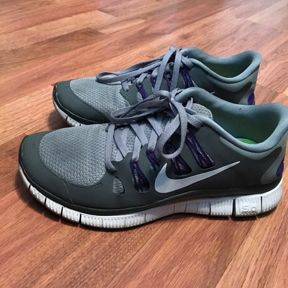 Nike free runs