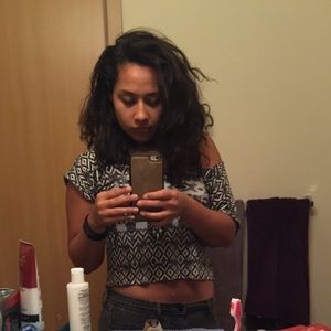 Meet your Posher, Akemi