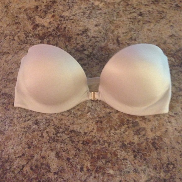 Strapless tan bra