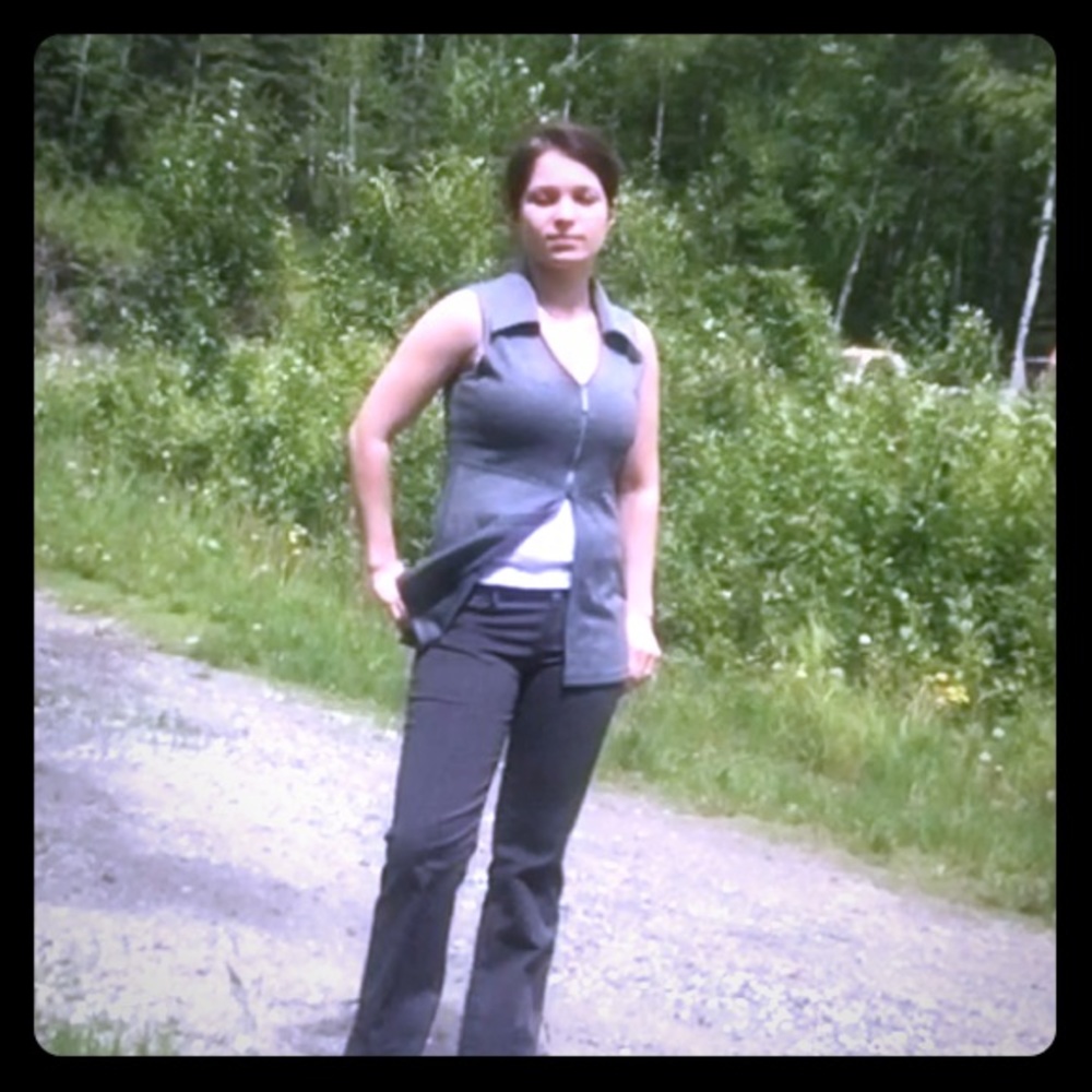 Classy Zipper Silver Tone Grey Vest Top