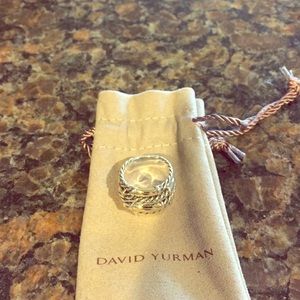 DY sterling silver with 18-karat yellow gold ring